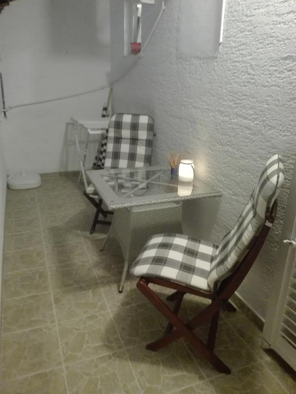 Studio Apartments Ivica プリモシュテン エクステリア 写真
